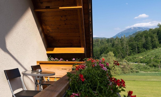 Sittersdorf Cottage | Rooms Vienna - B&B Gösselsdorfer Seeblick