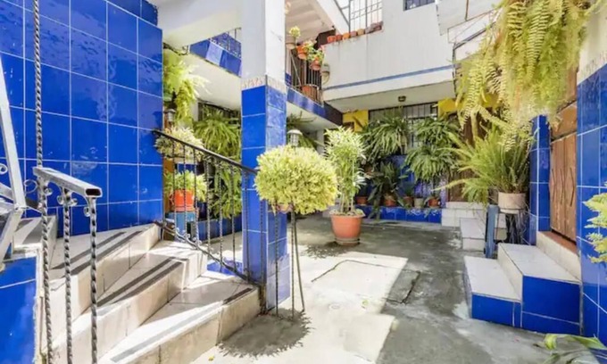 Pasochoa Apartment | Rooms within what was a schooln