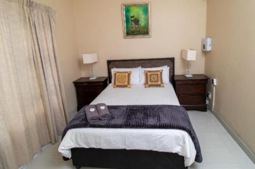 Port Elizabeth Apartment | Roots Self Catering Group Unit 3
