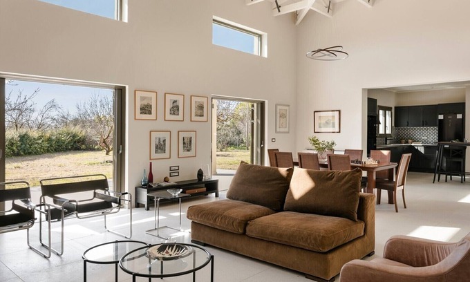 Sarlata Villa | Rosairbe Villa