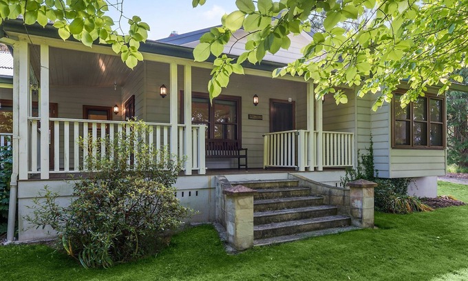 Avoca House | Rosalba