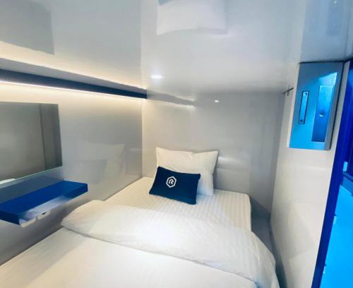 Central Yogyakarta Hotel | Rosalyne Sleepbox Tugu Mangkubumi