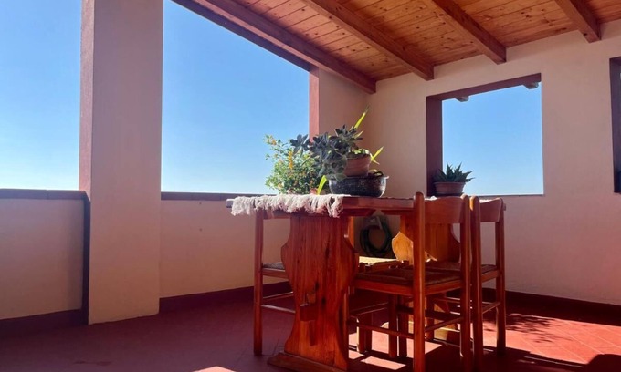 San Sperate Apartment | ROSY's House, A stone's throw from Sculptor Pinuccio Sciola's Sound Garden.