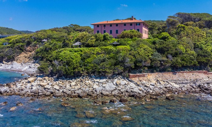 Rosignano Marittimo Apartment | Rotonda by Interhome