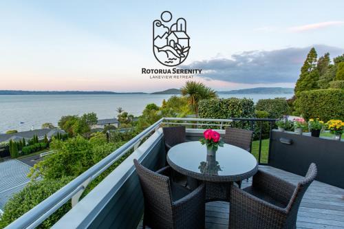 Kawaha Point House | Rotorua Serenity Lakeview Retreat