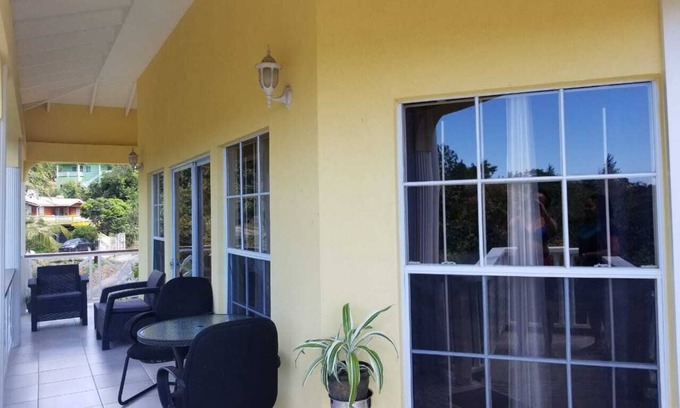 Anse La Raye Apartment | ROYAL ESCAPE (# 2/2)- Jacuzzi, Pool & Sheer Luxury