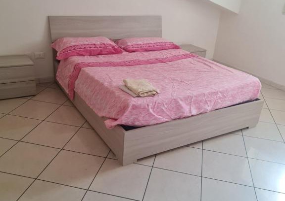 San Nicola La Strada Apartment | Royal garden Attico (Women Only)