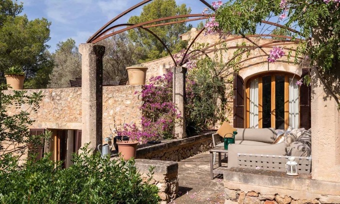 Calvia Villa | Royal hideaway & retreat Calvia