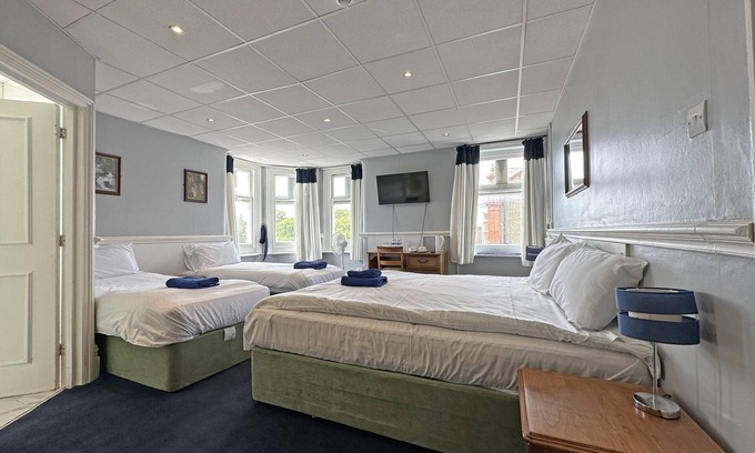 Isle of Grain Hotel | Royal Hotel Sheerness