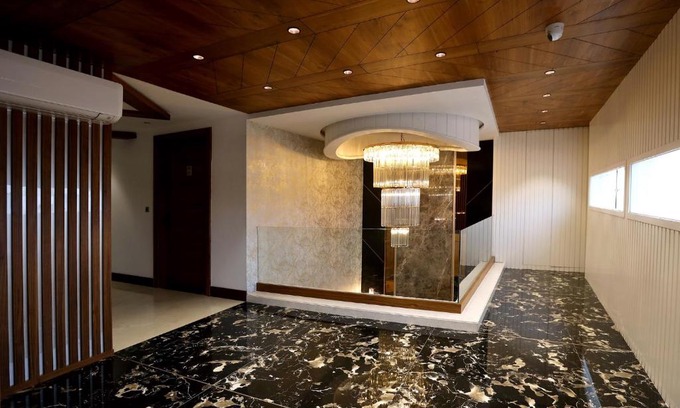 Karnal Hotel | ROYAL LALIT Grand Hotel