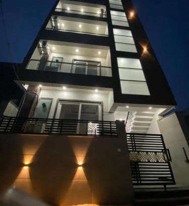 Knowledge Park III Hotel | Royal Park Inn