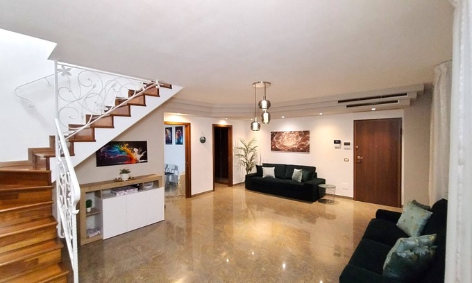 Abano Terme Apartment | Royal Residence Abano Terme Apartment with Mountain View, Wi-Fi and Air Conditioning