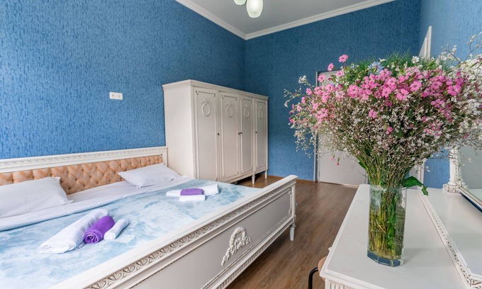 Tbilisi City Centre Apartment | Royal Sulfur Bath Apartment in the heart of Old Tbilisi