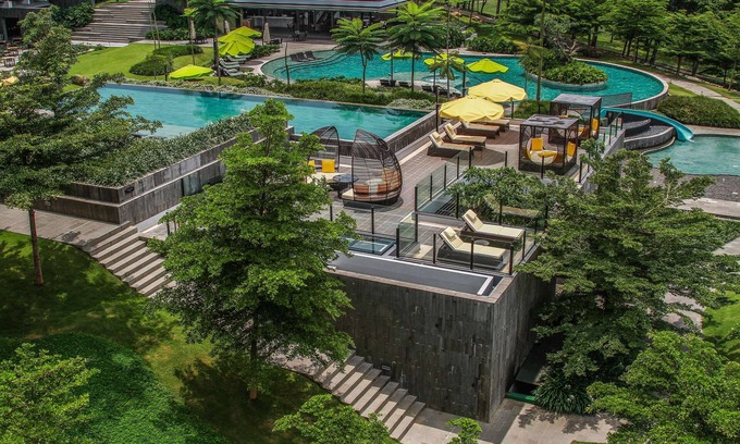 Sukaraja Hotel | Royal Tulip Gunung Geulis Resort and Golf