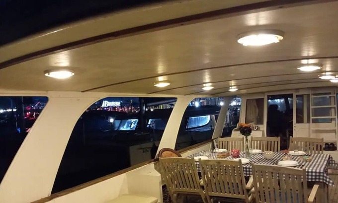 Ashkelon Boat Rental | RoyalSeaSuite Included with Sailing