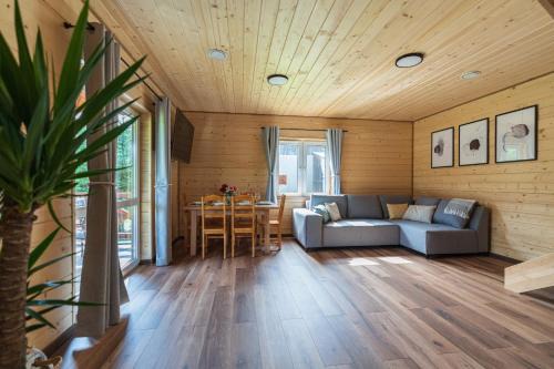 Adamow Apartment | Roztoczańska Ostoja