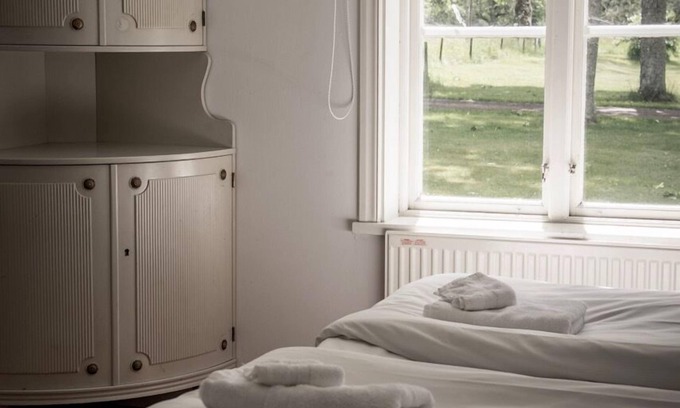 Tibro Bed & Breakfast | Ruders Egendom