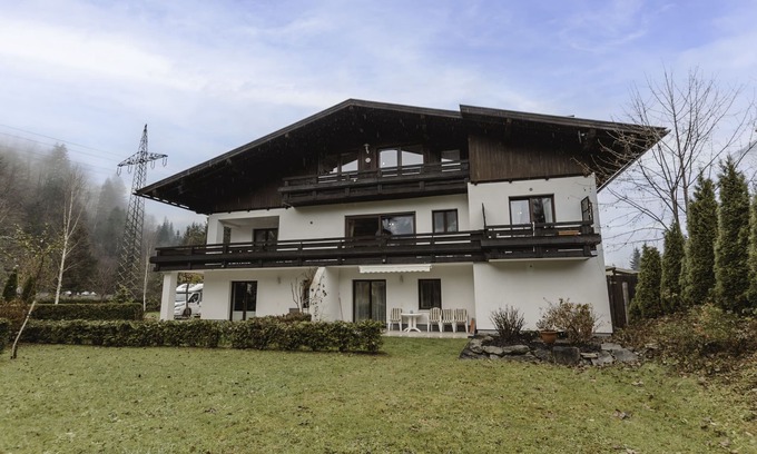 Bad Gastein Apartment | Rudis Appartements by Interhome