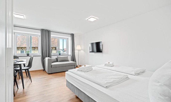 Ravensburg Apartment | Ruhige Wohnung nahe am Bodensee A4