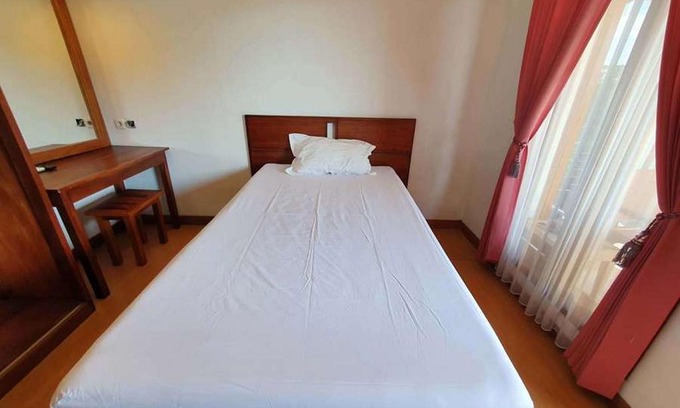 Sukoharjo Hotel | Rumah Eyang Tardjo Syariah Mitra RedDoorz