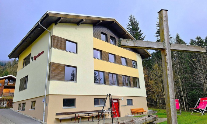 Innerlaterns House | Runnimoos by Interhome