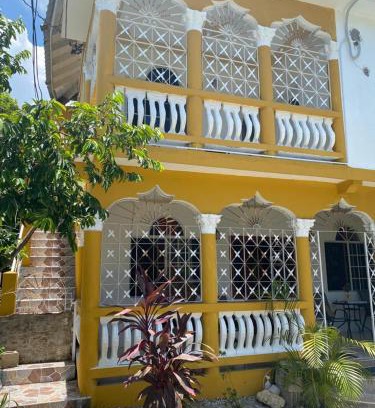 Negril House | Runthings Hideaway Stay Negril
