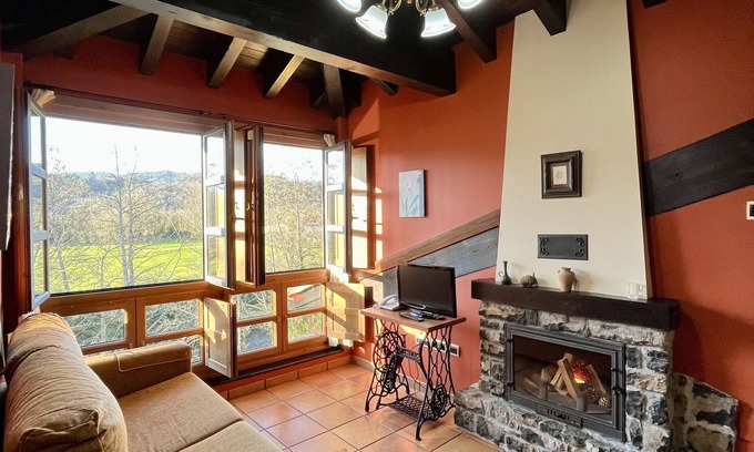 Villaviciosa Apartment | Rural apartment Aptos. turísticos Paseo de la Alameda for 2 people