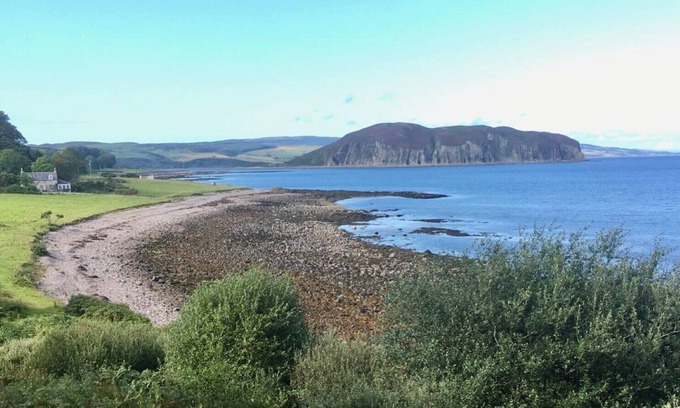 Campbeltown House | Rural Farmhouse on Kintyre, West Coast hidden gem sleeps 8