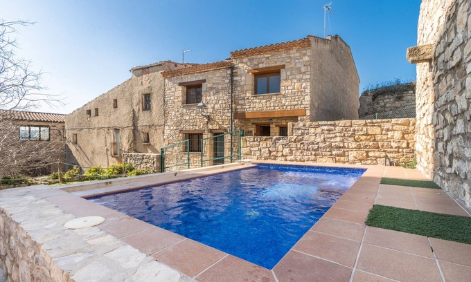 Savalla del Comtat House | Rural House 'Cal Xavier De Segura' with Private Pool, Private Garden and Wi-Fi