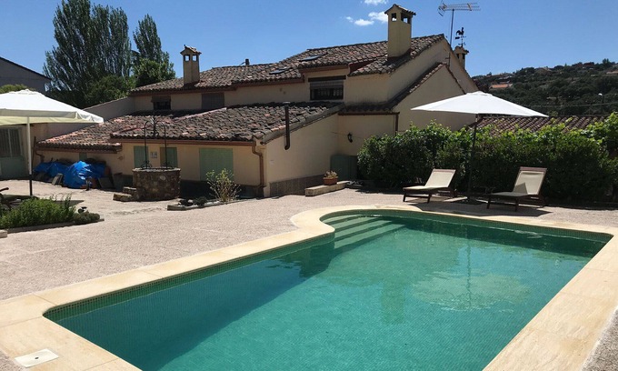 Mesones Cottage | Rural house ideal for families or groups of friends, with pool and barbecue