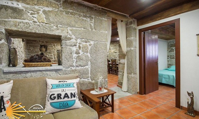 Penarrubia Cottage | Rural Lodge surrounded by nature and magical paths.