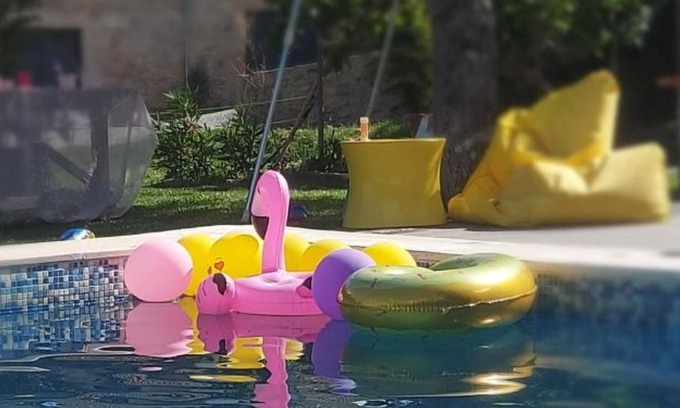 Salsas Other | Rural tourism with swimming pool, 10 minutes from the Azibo reservoir.