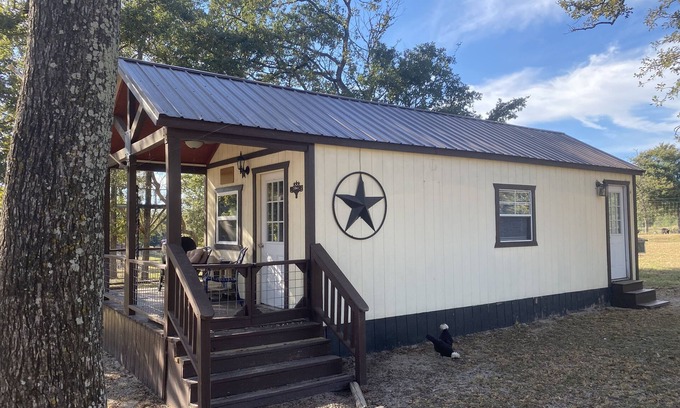 Centerville Cabin | Rustic Cabin at the Rockn Rowdy Ranch in Centerville, Texas