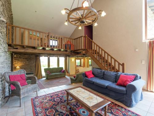 Lierneux House | Rustic Cottage in Jevigné, cleaning included
