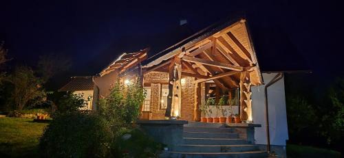 Borosneu Mare House | Rustic Dreams-Dobolii de Sus