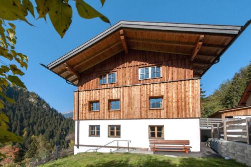 Tobadill Apartment | Rustic Farm in Tyrol with Mountain Views
