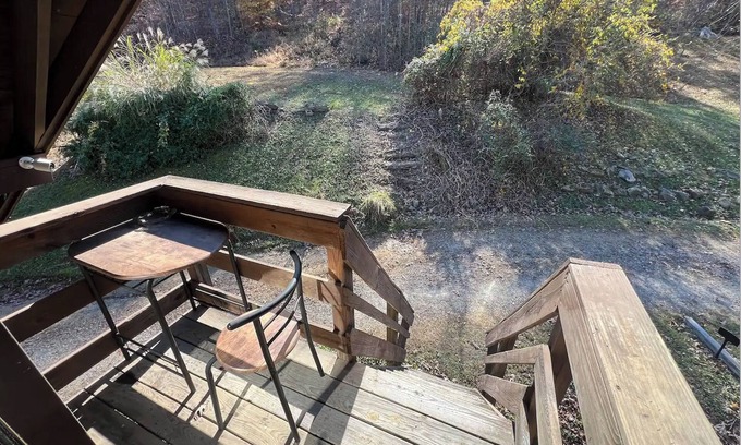 Wakefield House | Rustic home in the woods with Central HVAC, walk around porch, & wifi