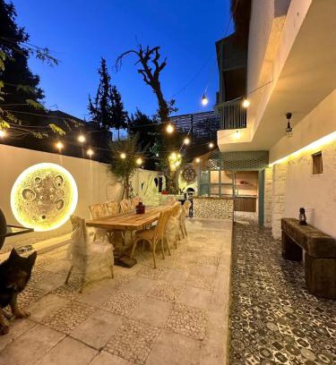 Maadi Villa | Rustic Luxe Garden Villa
