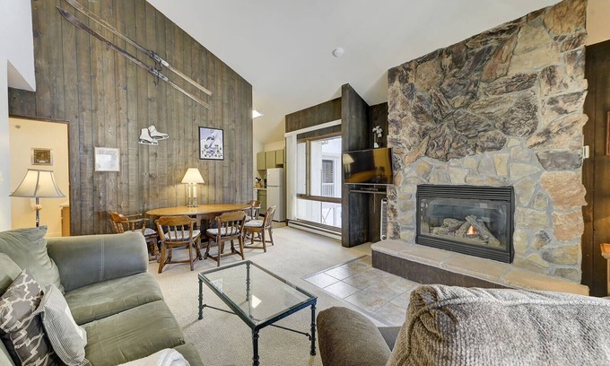 Salt Lake Mountain Resorts Apartment | Rustic Ski Lodge - within minutes of Alta and Snowbird