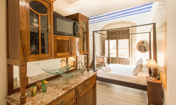 Cuzcurrita de Rio Tiron Hotel | Rusticae Hotel Teatrisso