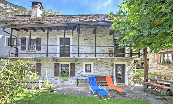 Frasco Ski Chalet | Rustico al platano 1, Frasco, Switzerland