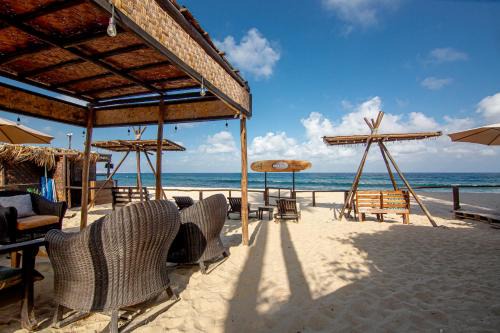 San Jose del Cabo House | RUSTICO LOUNGE-Property in front of the beach