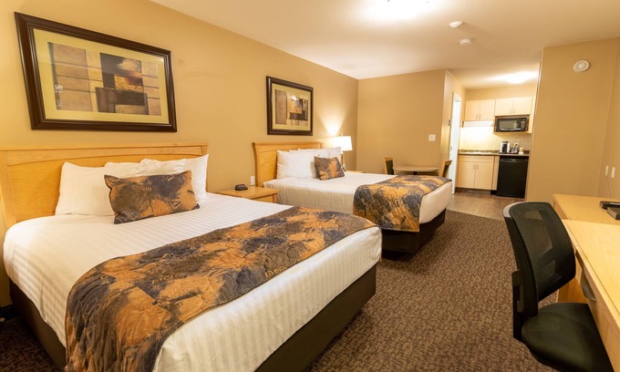 Fort McMurray Hotel | Rusty's BCMInns Fort McMurray