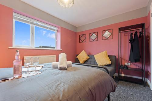 Newark upon Trent House | Ruth's House With Parking