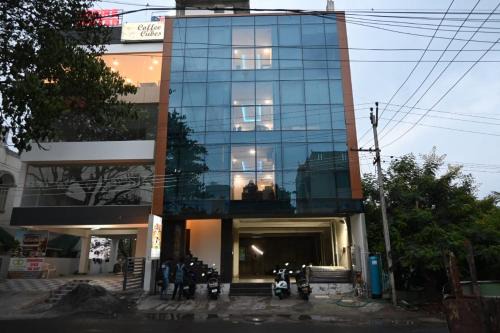 Chennai Hotel | RV Park Inn Residency
