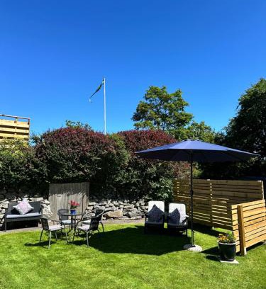 Stenungsund Apartment | Rymlig lägenhet i Stenungsund