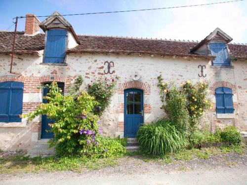 Rosnay House | Séjour nature au cœur du Parc de la Brenne: gîte 4 chambres, jardin et terrasse, proche de Rosnay - FR-1-591-141