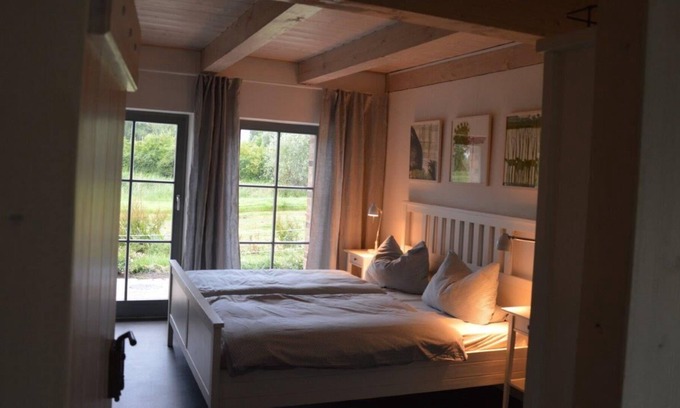 Puddemin Apartment | Séparée Thrin Wulfen-Double room-Countryside view-Modern-Private Bathroom