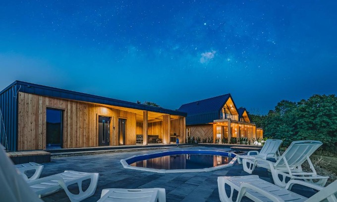 Ponice Ski Chalet | Słone Wzgórze