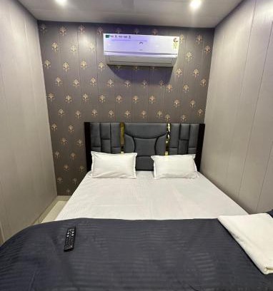 Ludhiana House | S M N Guest house
